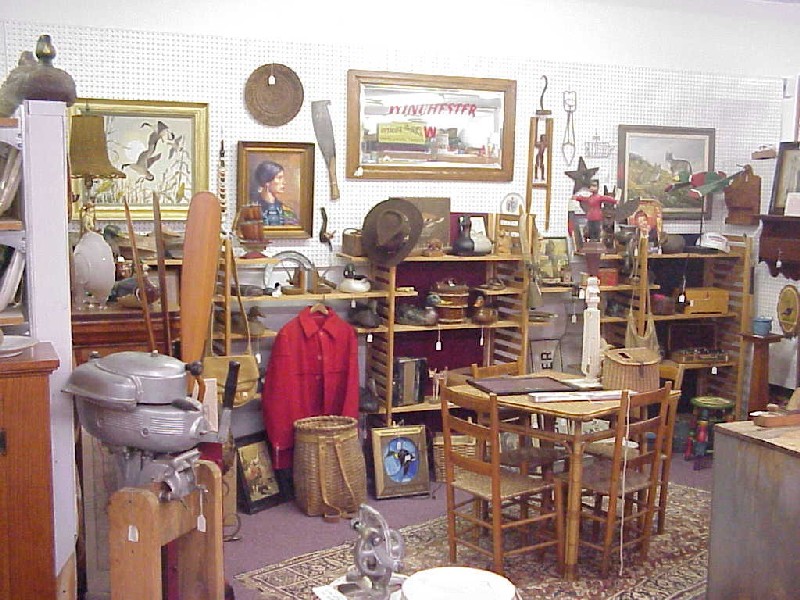 Dakota Plains Antiques & Collectibles